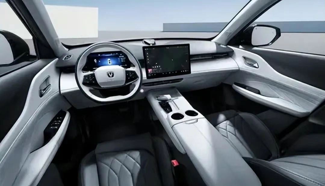 2025款长安UNI-Z/UNI-Z PHEV上市 优惠价8.09万起12