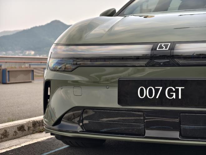 极氪的第二款猎装 007GT限时权益价19.99-22.99万17