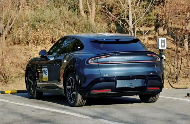 雷军官宣：小米首款SUV YU7 5月22日发布5