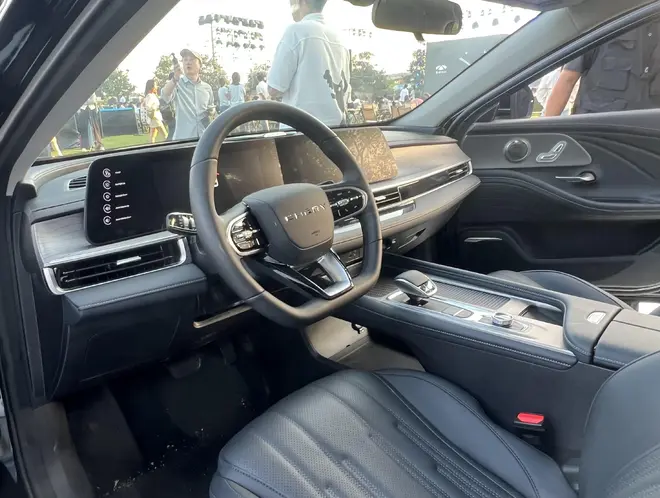 实测百公里油耗2.08L 风云A8新车型上市7.99万起10