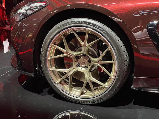 售价192.48万元 全新AMG GT 63 4MATIC+上市6