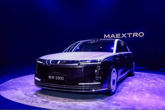 问界M8/享界S9增程版领衔 鸿蒙智行全系车型亮相上海车展5