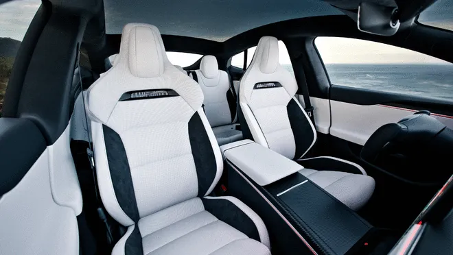 看了10年的外观还是一笔没动 新Model S/Model X在美约售60.99万起6