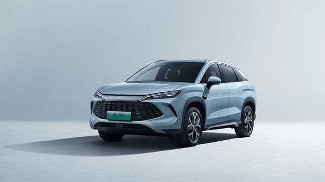 标配高阶智驾 比亚迪秦/宋/元智驾版售7.98万起13