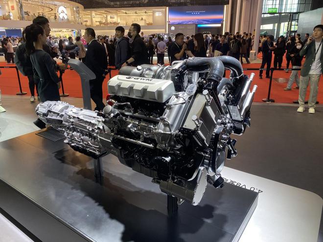 前后硬桥 坦克300虎克版要征服卢比肯小道！4.0T V8也在路上13