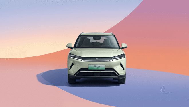 标配高阶智驾 比亚迪秦/宋/元智驾版售7.98万起8