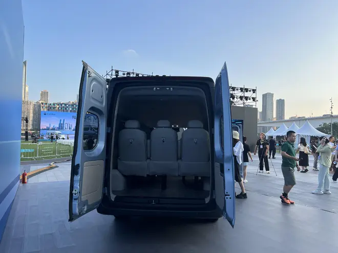 续航最高470km 长安凯程V919上市售8.99万元起11