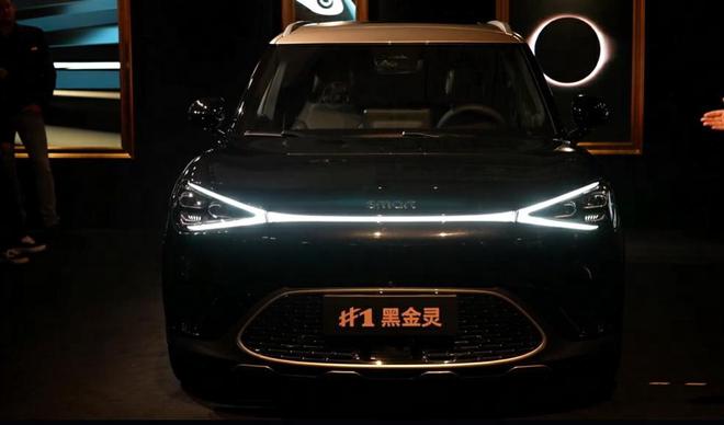 全球限量500台 smart精灵#1黑金灵限量版售21.99万4