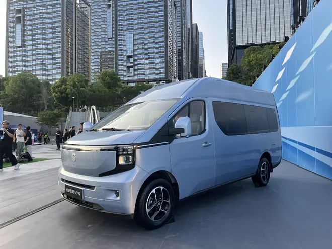 续航最高470km 长安凯程V919上市售8.99万元起