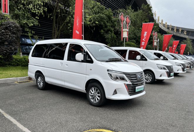 长续航空间大，菱智新能源限时一口价9.98万元起