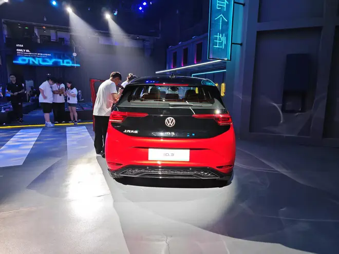 让改装“平权” ID.3 GTX套件款限时售价13.7388万元起4