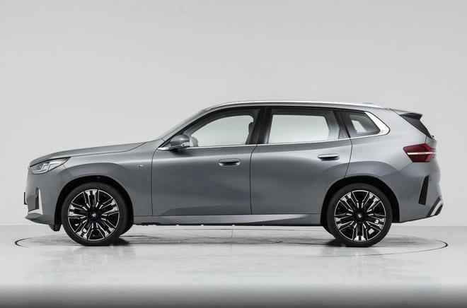 尺寸接近标轴X5 全新宝马X3长轴距版将于2月上市2