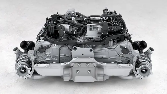 国内售价272.8万起 新款保时捷911 Turbo S首发9