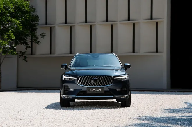 多维焕新品价比拉满 沃尔沃全新XC60售价25.49万起5