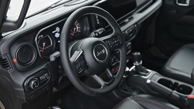 Jeep牧马人41致敬版45.99万起 角斗士旅居版开启预售13