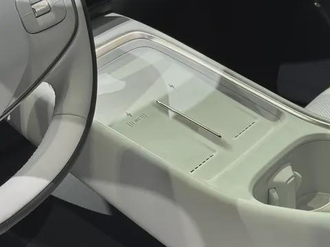 5C旗舰版小鹏P7+上市 配置加仓售20.88万元13