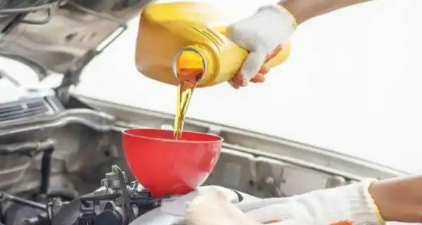 换机油多长时间能换完