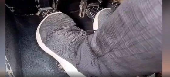 科目二半坡起步技巧有什么正确做法4